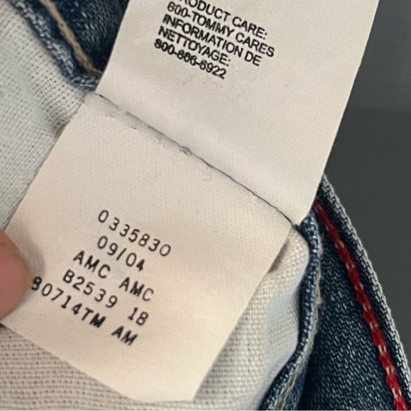 Y2K Tommy Hilfiger Straight Leg Medium Wash jeans 10 - Picture 5 of 5